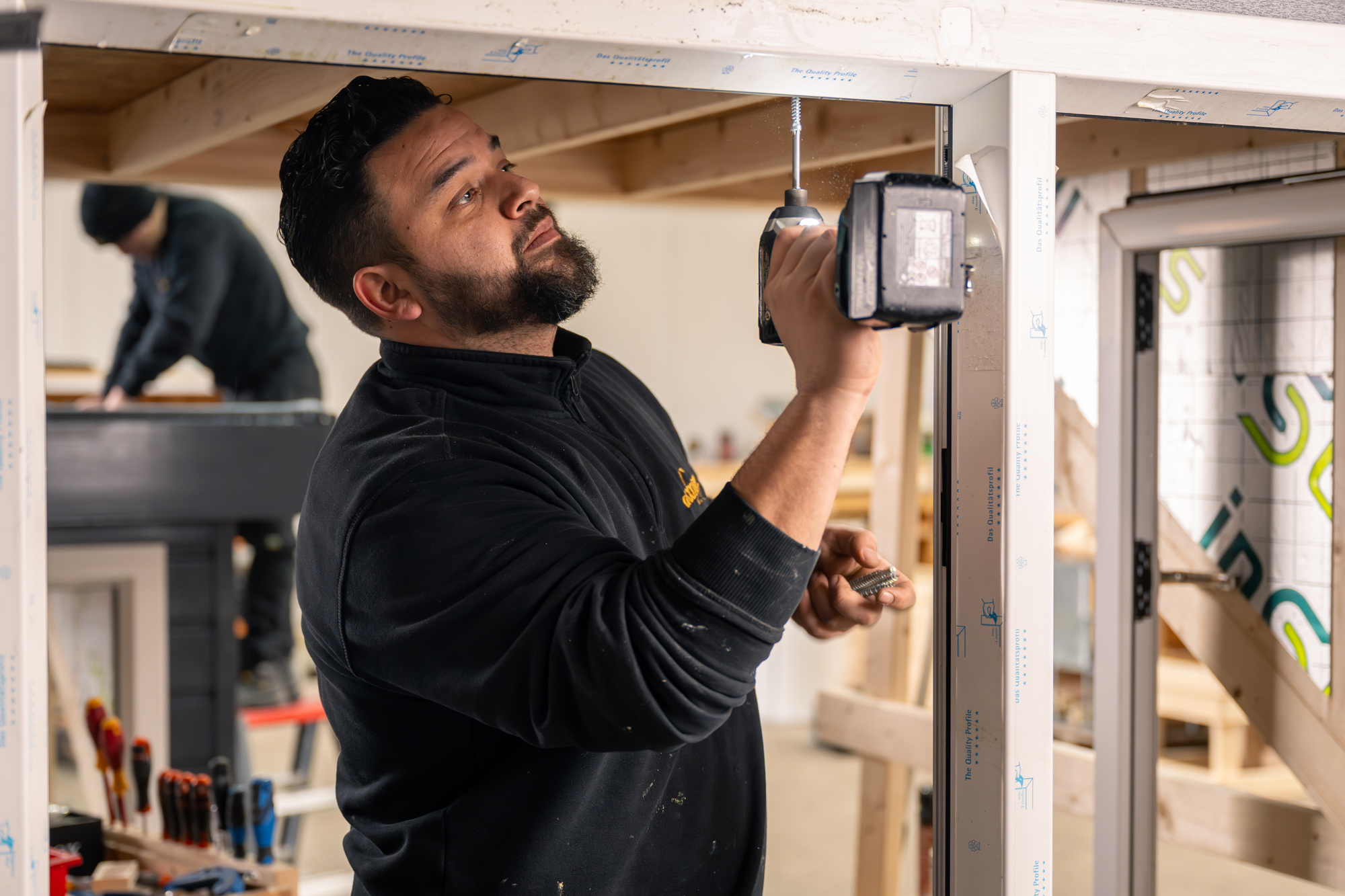 Dakkapel Warenhuis kozijnen in dakkapel plaatsen