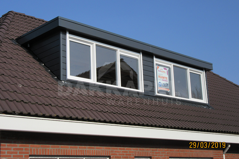 Dakkapel Warenhuis traditionele dakkapel achterkant huis